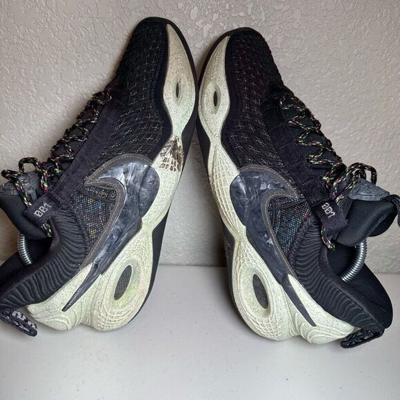 Nike Mens 9.5 Cosmic Unity Basketball Shoes Black Green Glow DA6725-001 Low Top main image 8